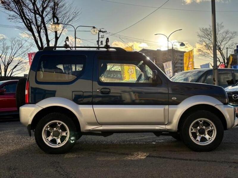 JIMNY SIERRA