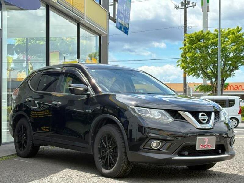 X-TRAIL