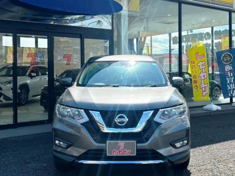 X-TRAIL