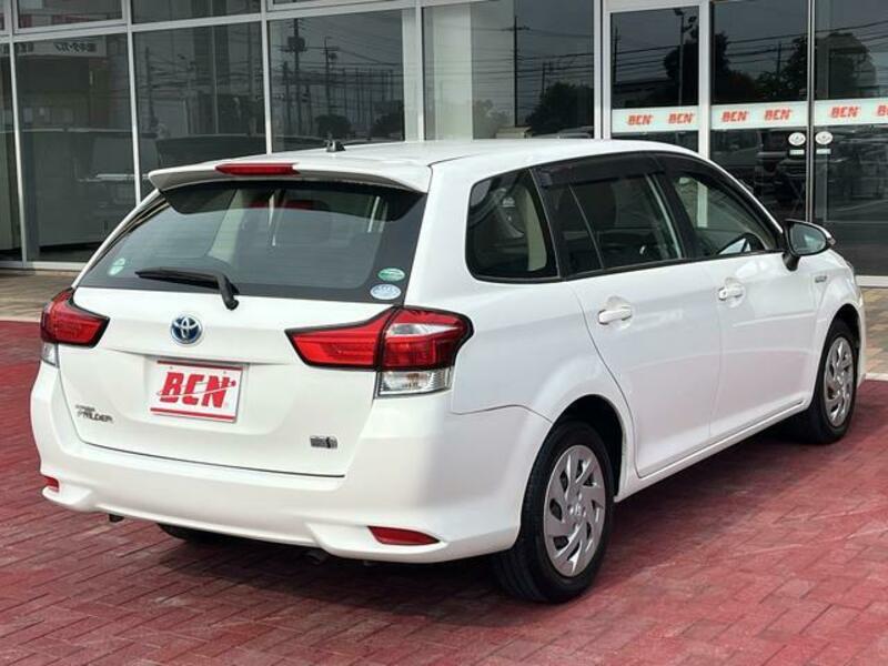 COROLLA FIELDER