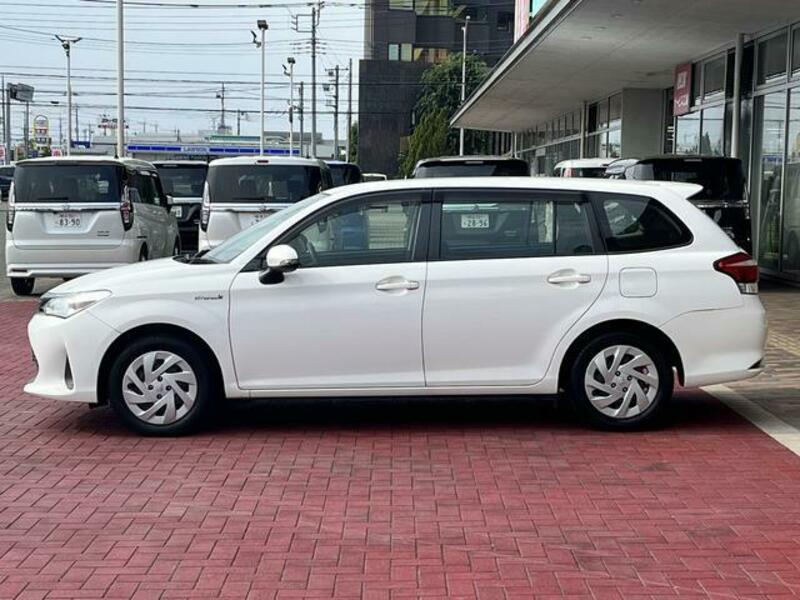 COROLLA FIELDER