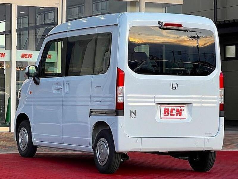 N-VAN