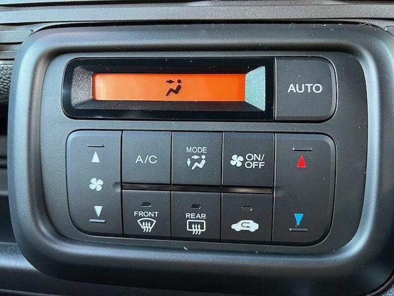 N-VAN