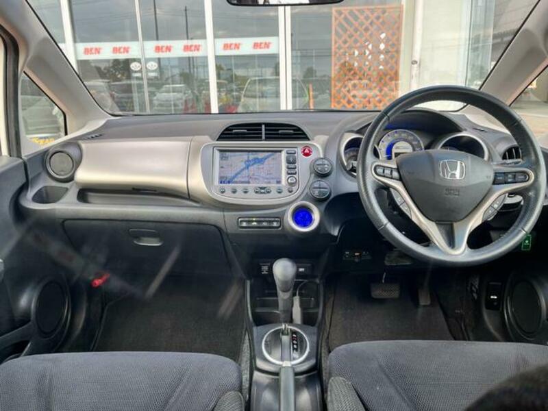 FIT HYBRID
