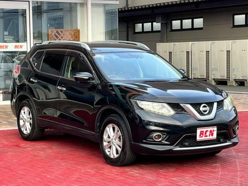 X-TRAIL