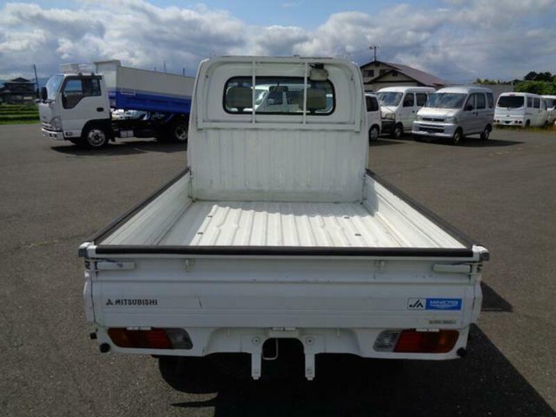 MINICAB TRUCK