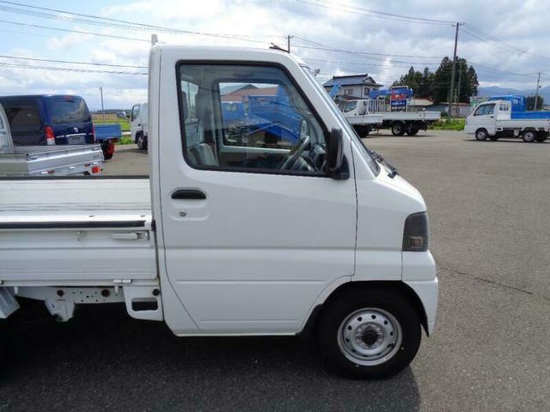 MINICAB TRUCK