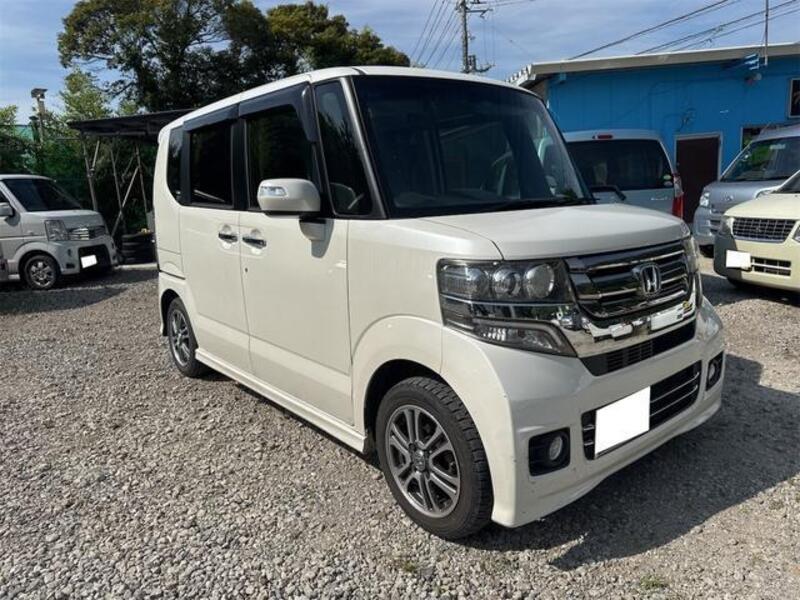HONDA N BOX CUSTOM