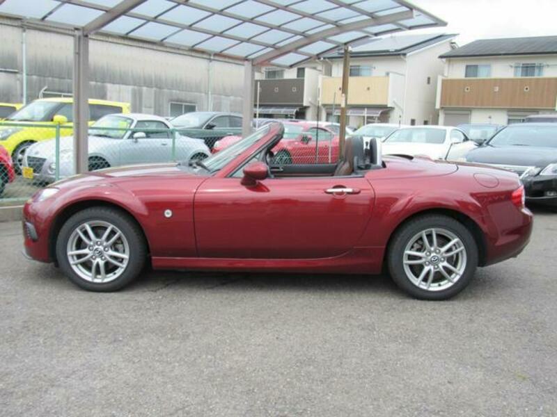 ROADSTER