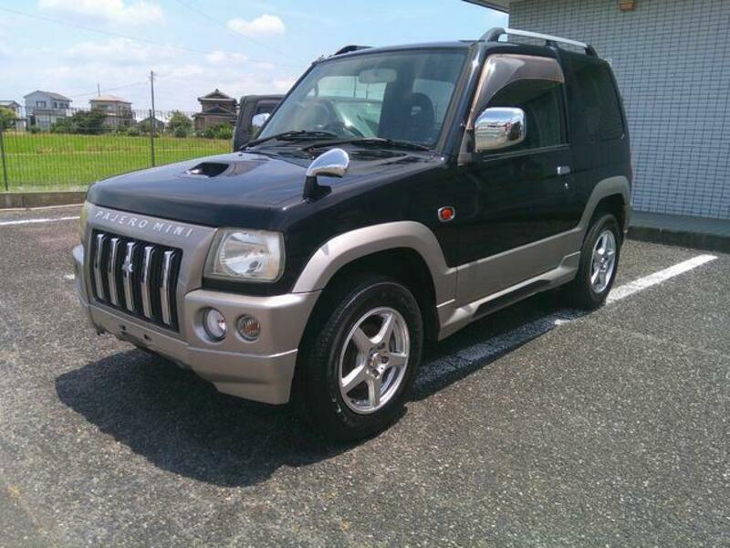 PAJERO MINI