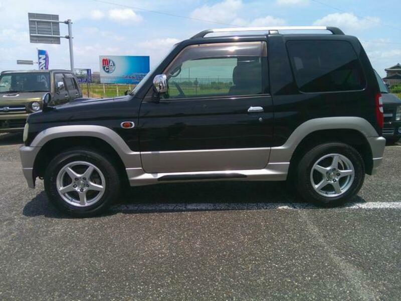 PAJERO MINI