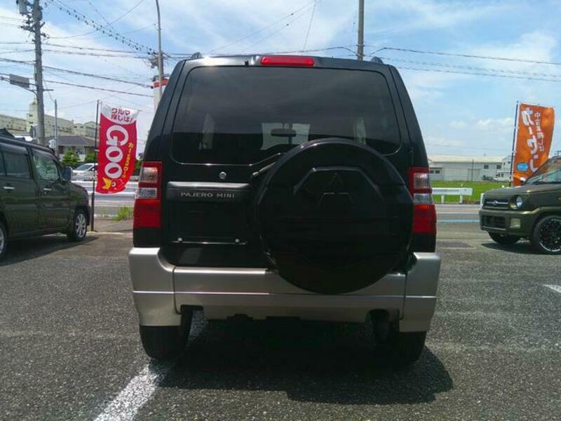 PAJERO MINI