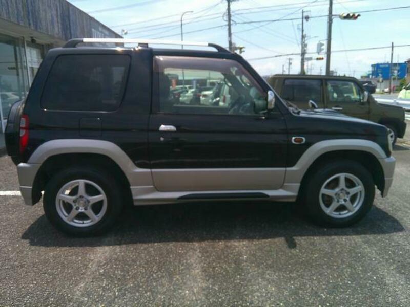 PAJERO MINI
