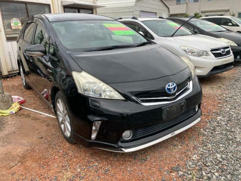 PRIUS ALPHA