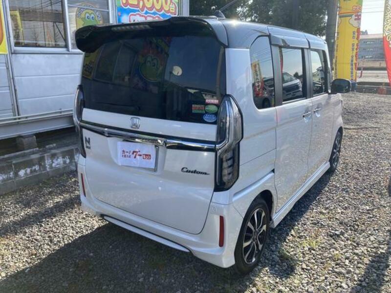 N BOX CUSTOM