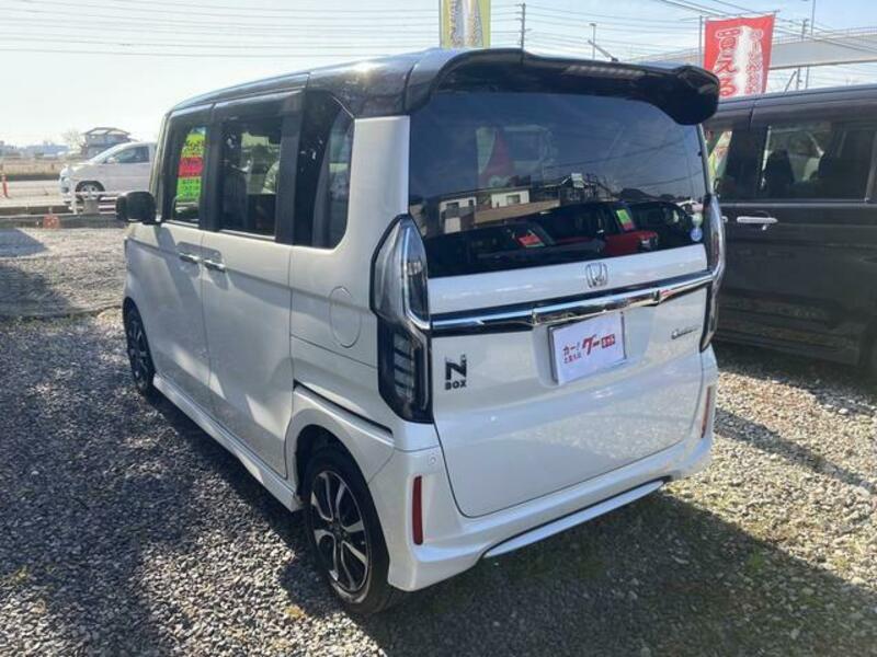 N BOX CUSTOM