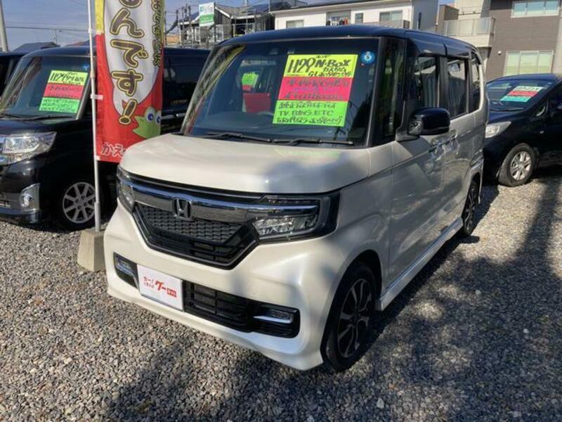 HONDA N BOX CUSTOM