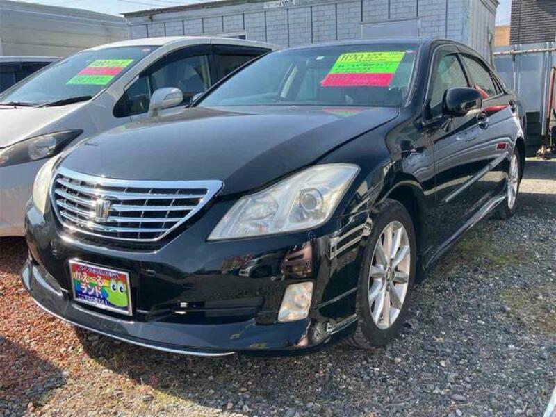 TOYOTA CROWN