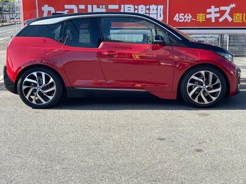 i3
