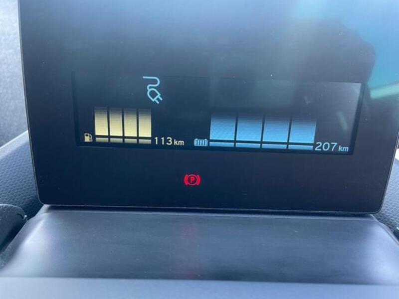 i3