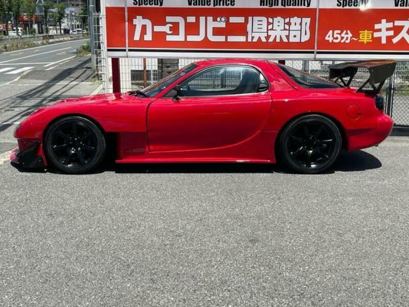 EFINI RX-7