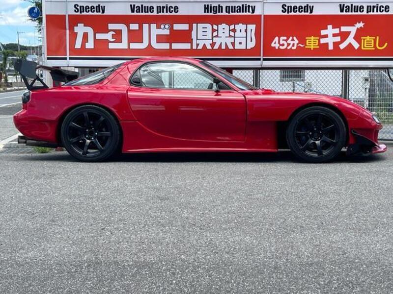 EFINI RX-7