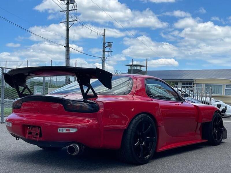 EFINI RX-7