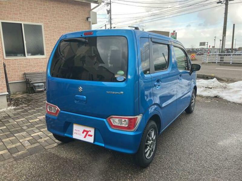 WAGON R