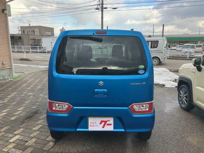 WAGON R