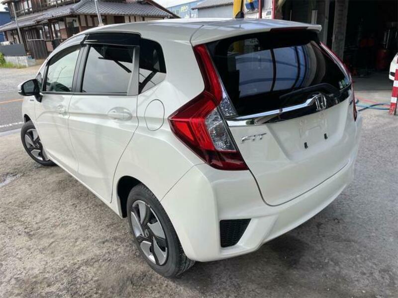 FIT HYBRID