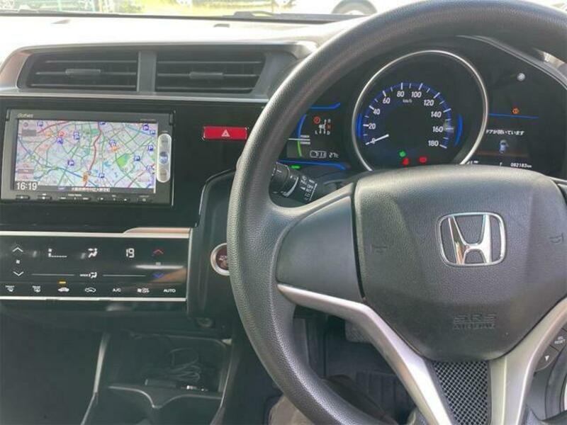 FIT HYBRID