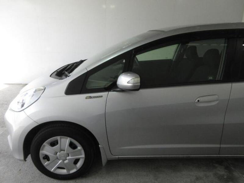 FIT HYBRID