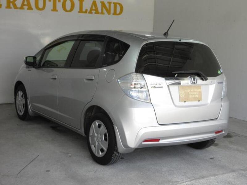 FIT HYBRID