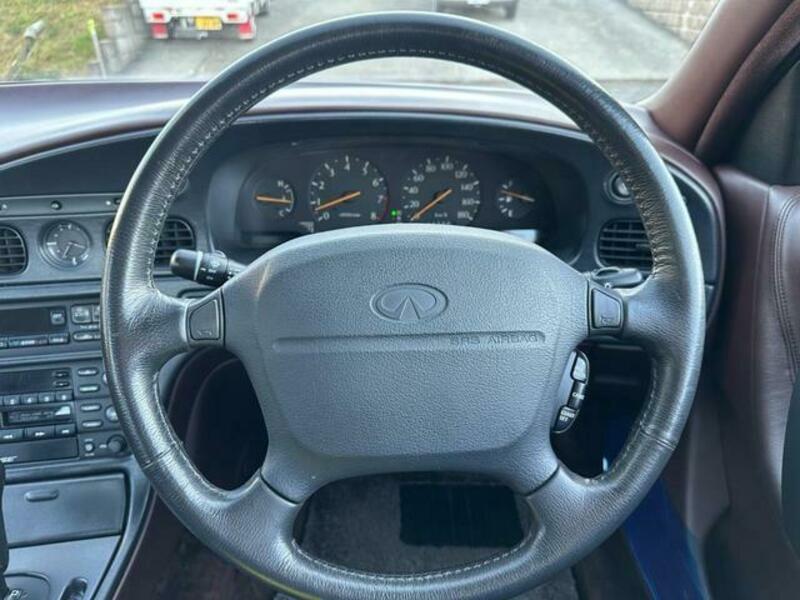 INFINITI Q45