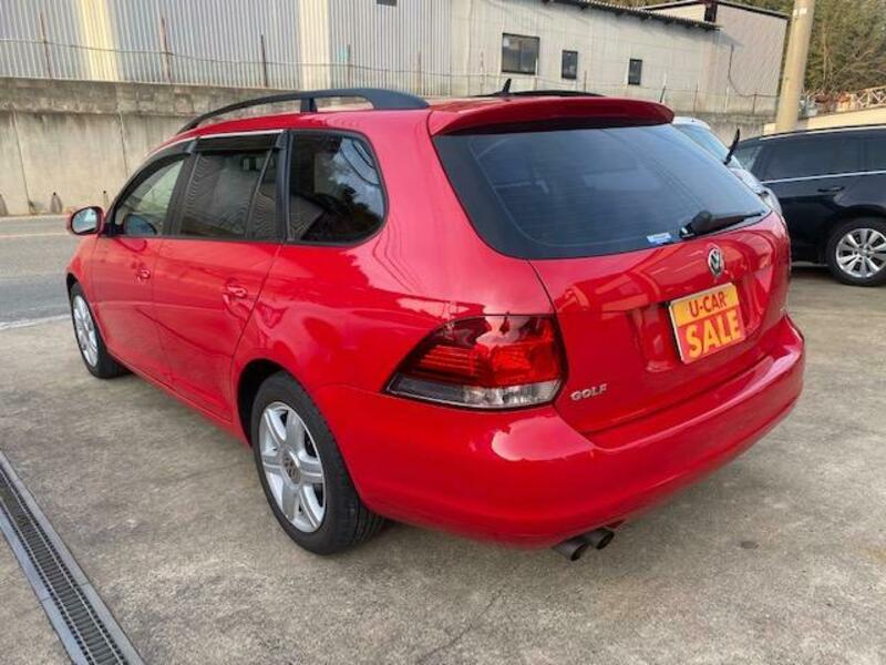 GOLF VARIANT