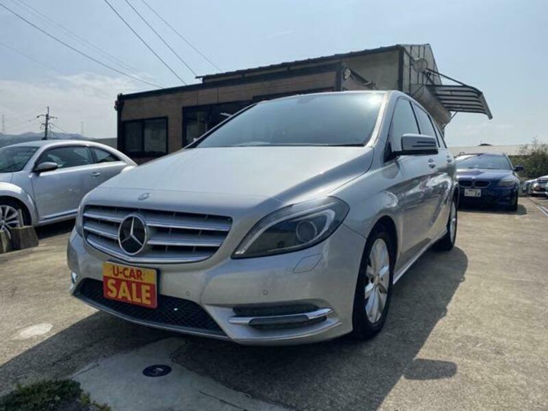 MERCEDES-BENZ B-CLASS