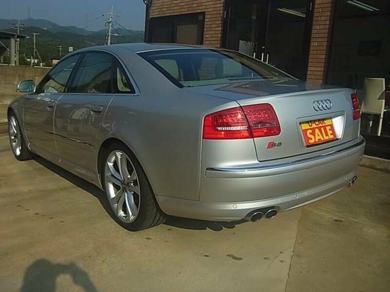 S8