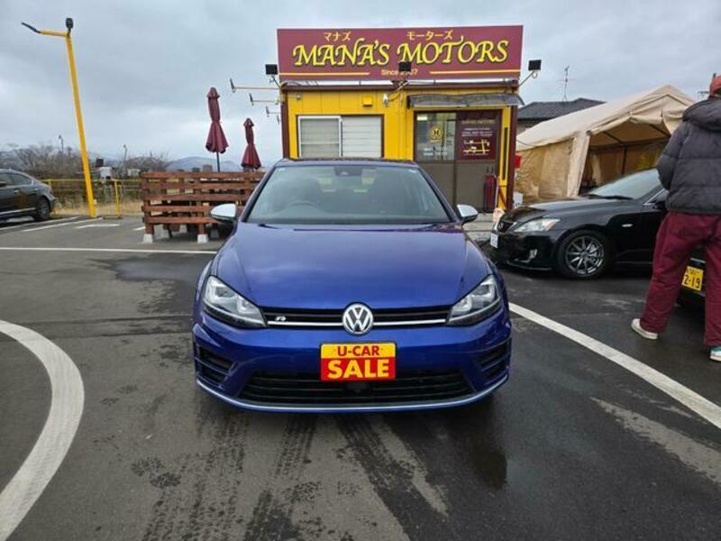 GOLF R