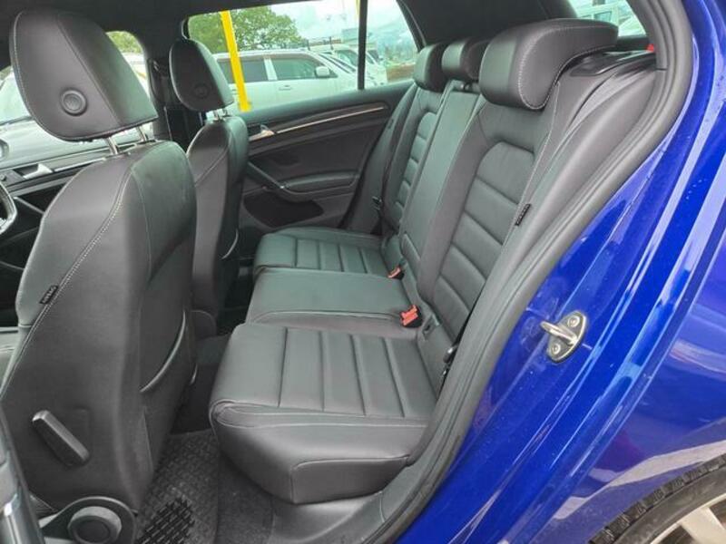GOLF R