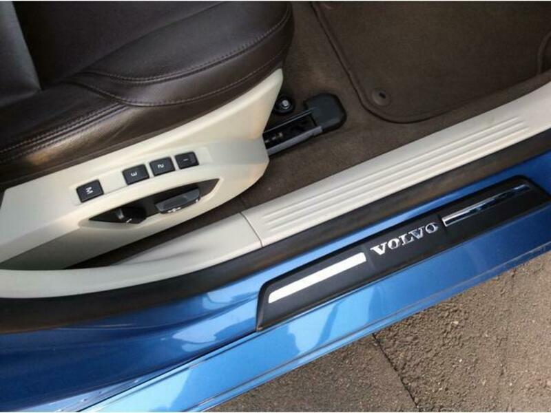 V40