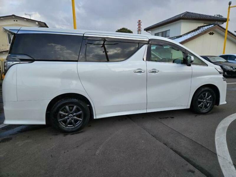 VELLFIRE