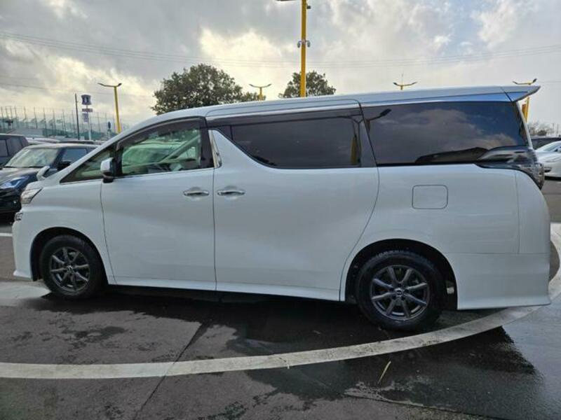 VELLFIRE