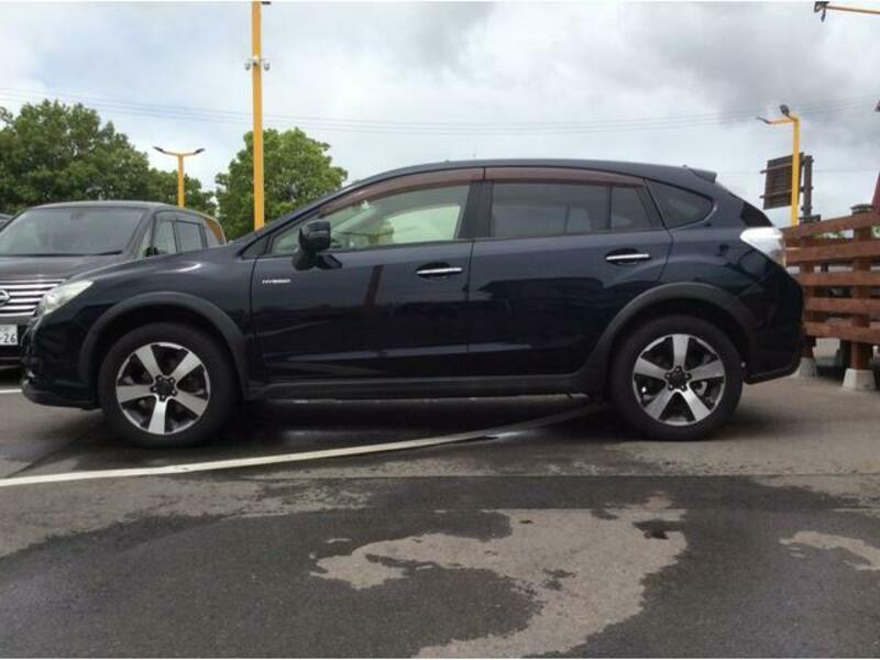 XV HYBRID