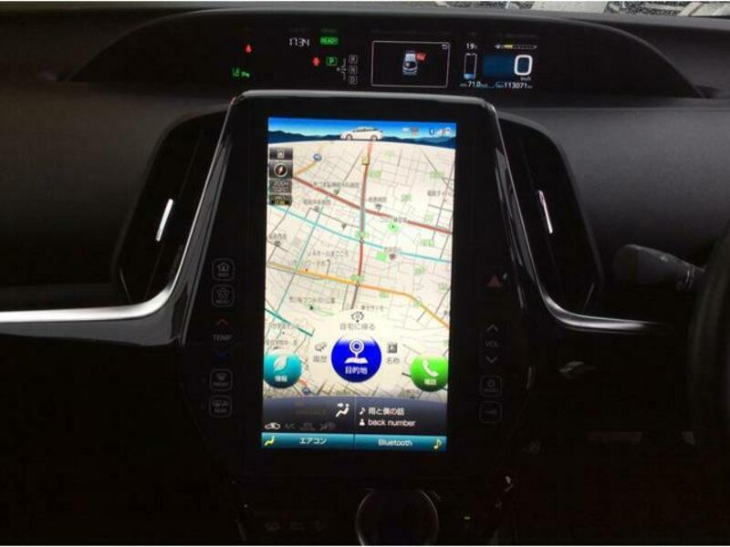 PRIUS PHV
