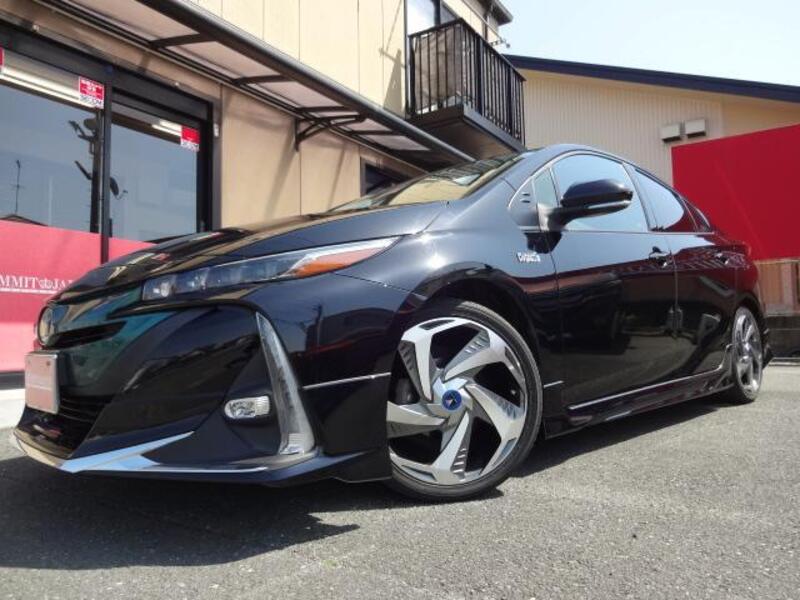 PRIUS PHV