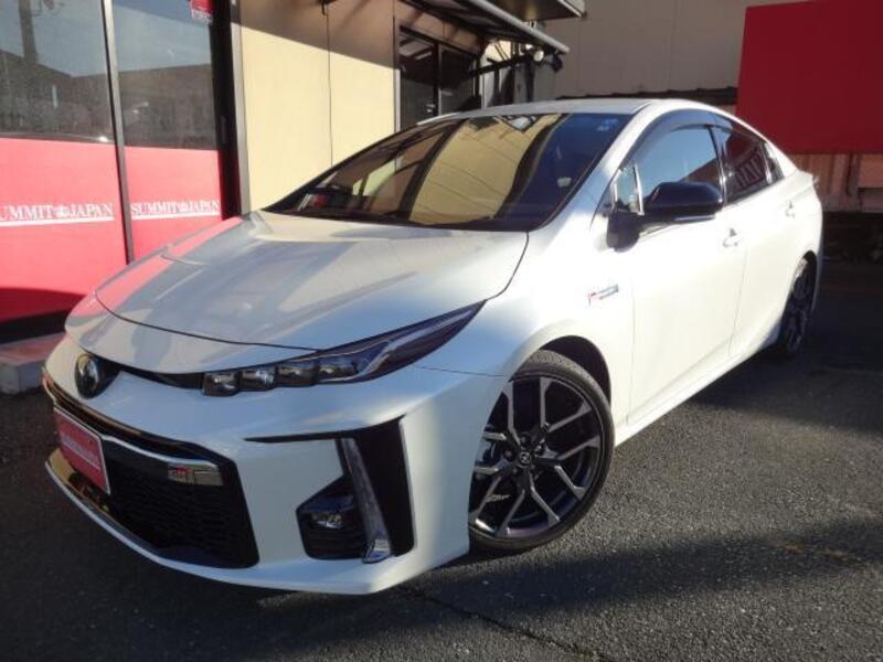 PRIUS PHV