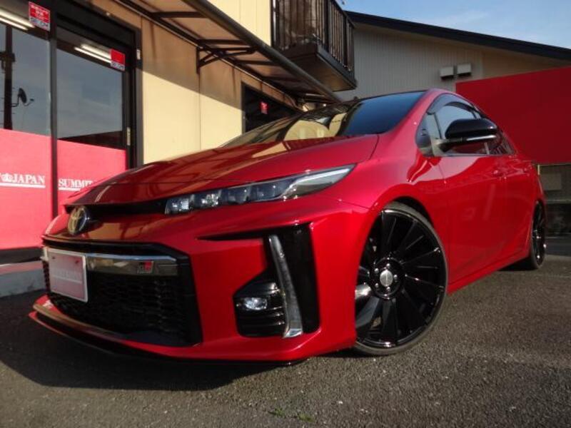 TOYOTA PRIUS PHV