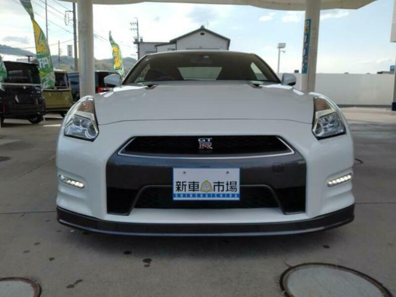 GT-R