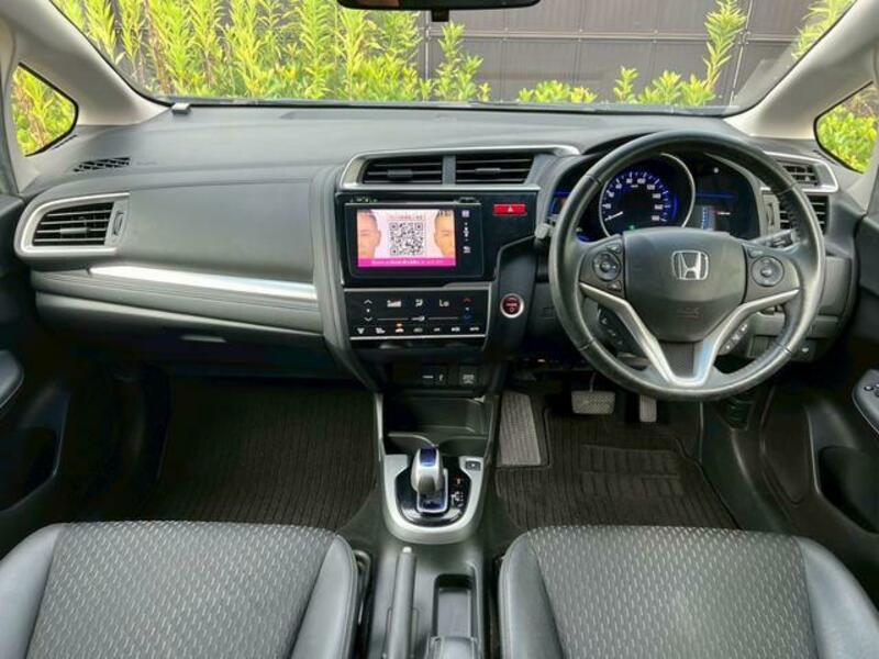 FIT HYBRID