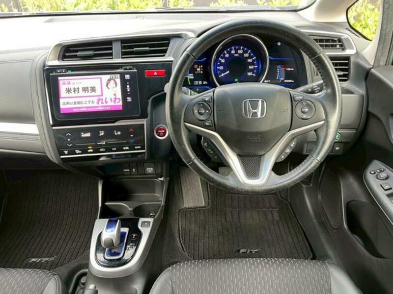 FIT HYBRID